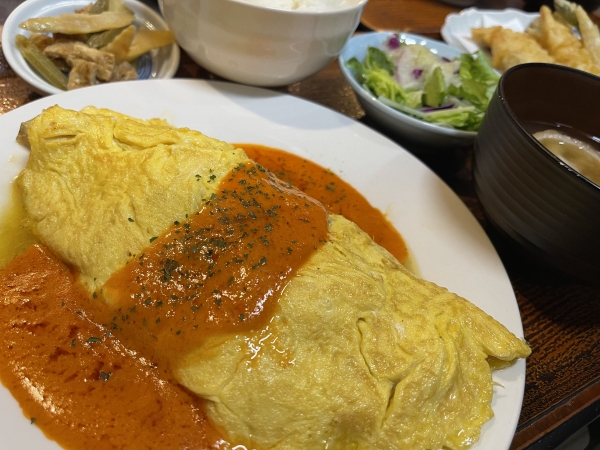 チーズinチキンポテトオムレツ定食