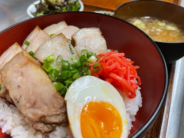 らふてー丼