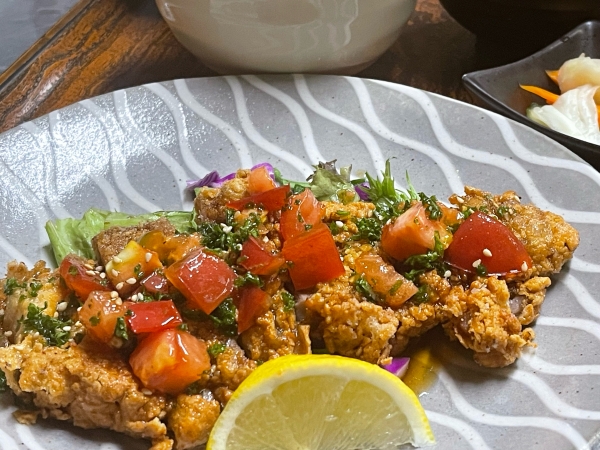 トマトの香味醤油の油淋豚定食