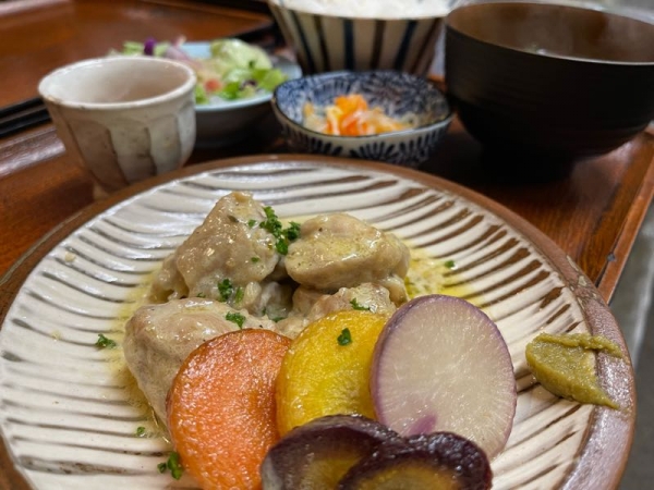 チキンクリームソテー定食〜ケッパーソースと焼き野菜〜