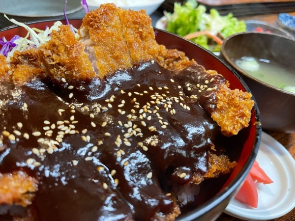 味噌かつ丼定食