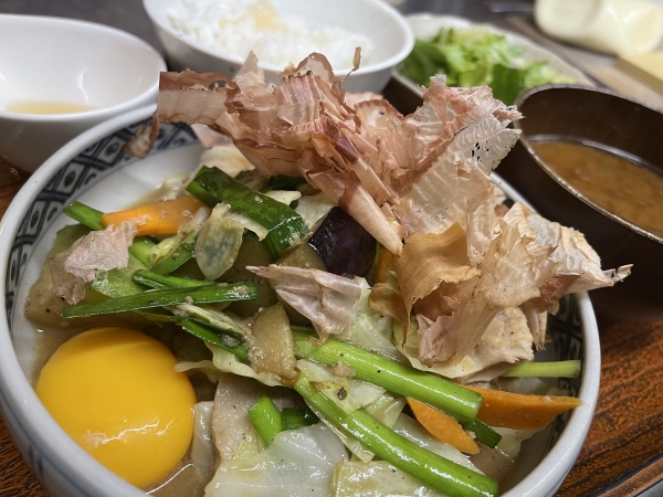 沖縄なすんぶしー定食